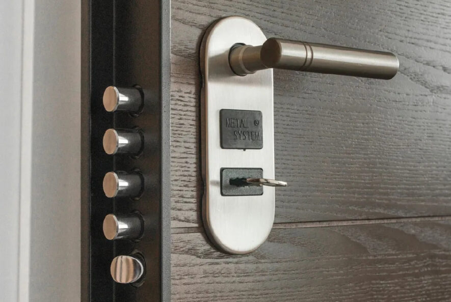 High-security commercial locks for businesses